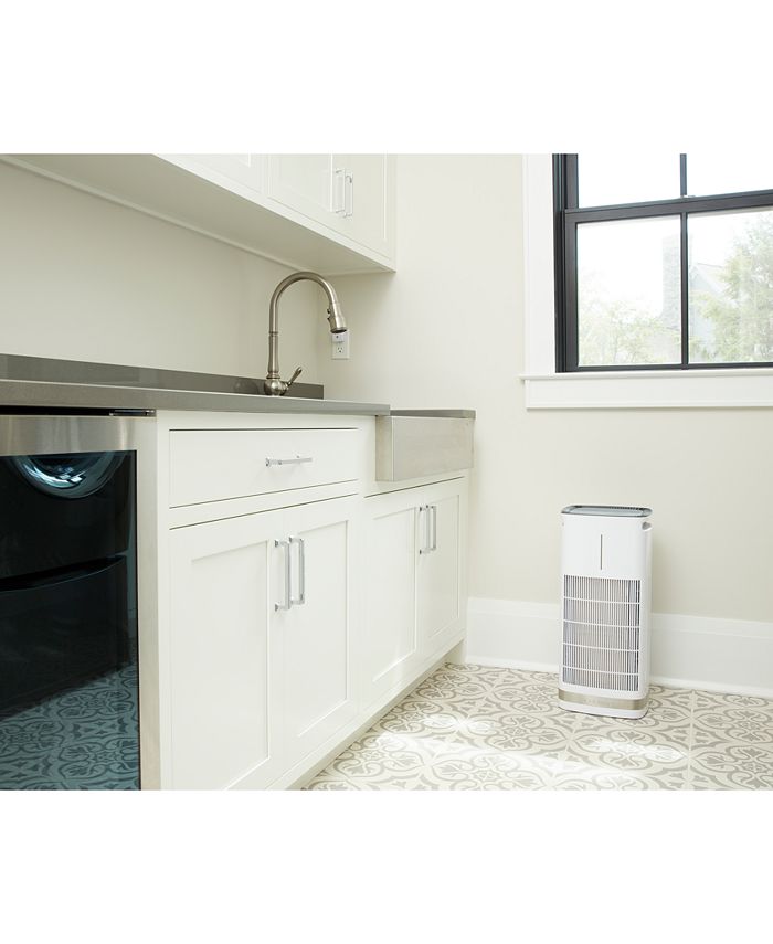 freestanding air purifier with a hepa filter