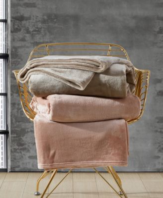 Kenneth Cole Reaction Solid Ultra Soft Plush Blanket, Full/Queen