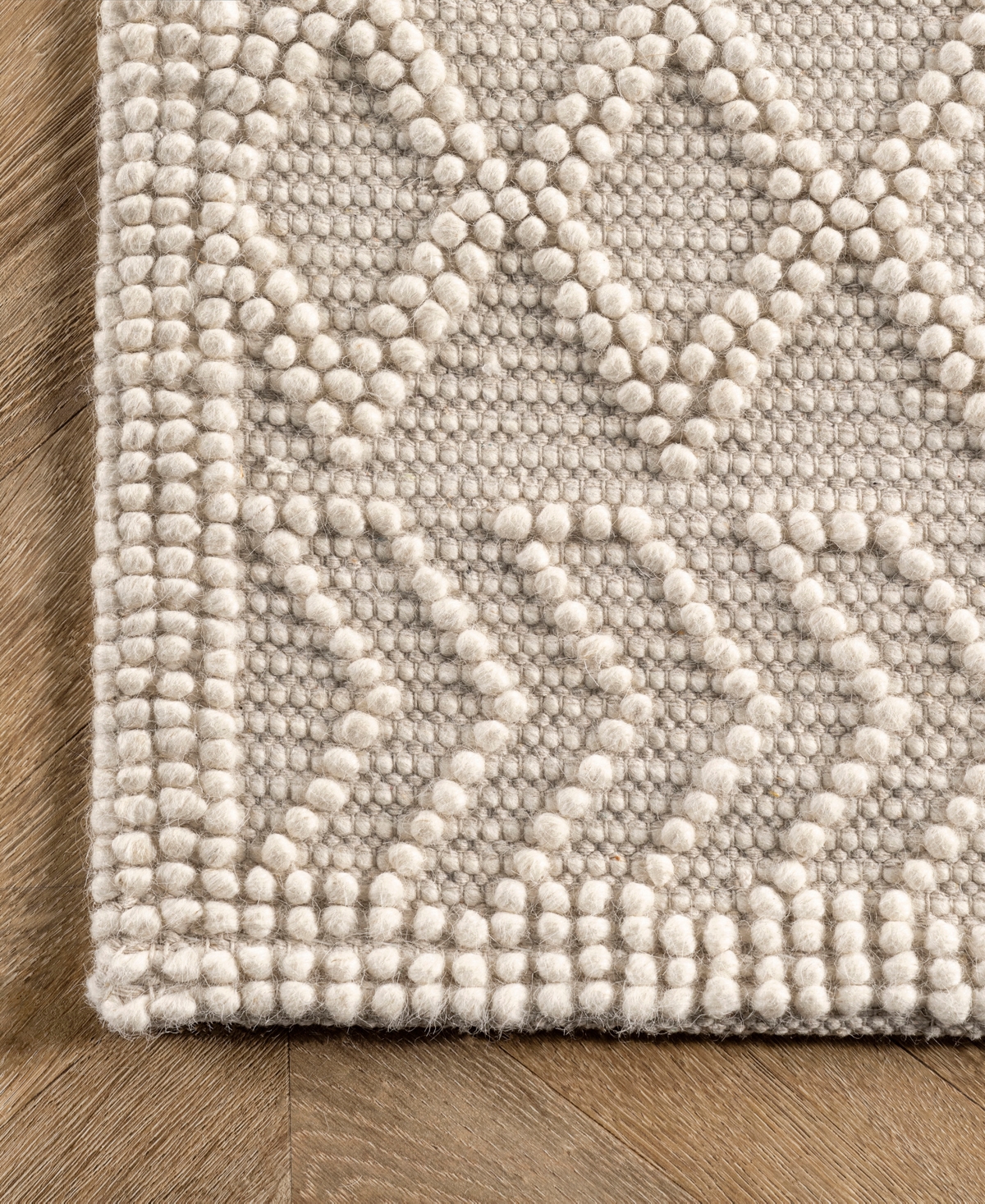 nuLoom Serena VESR01F Area Rug