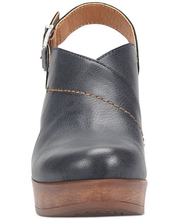 Boc rina deals wedge clogs
