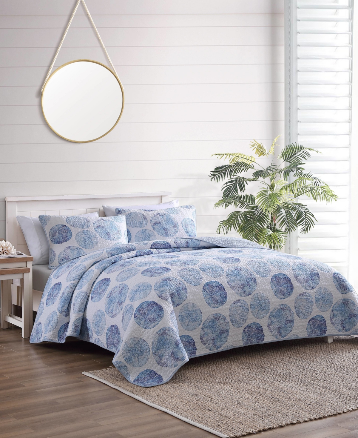 TOMMY BAHAMA HOME TOMMY BAHAMA OCEAN ISLE 3-PC. QUILT SET, FULL/QUEEN BEDDING