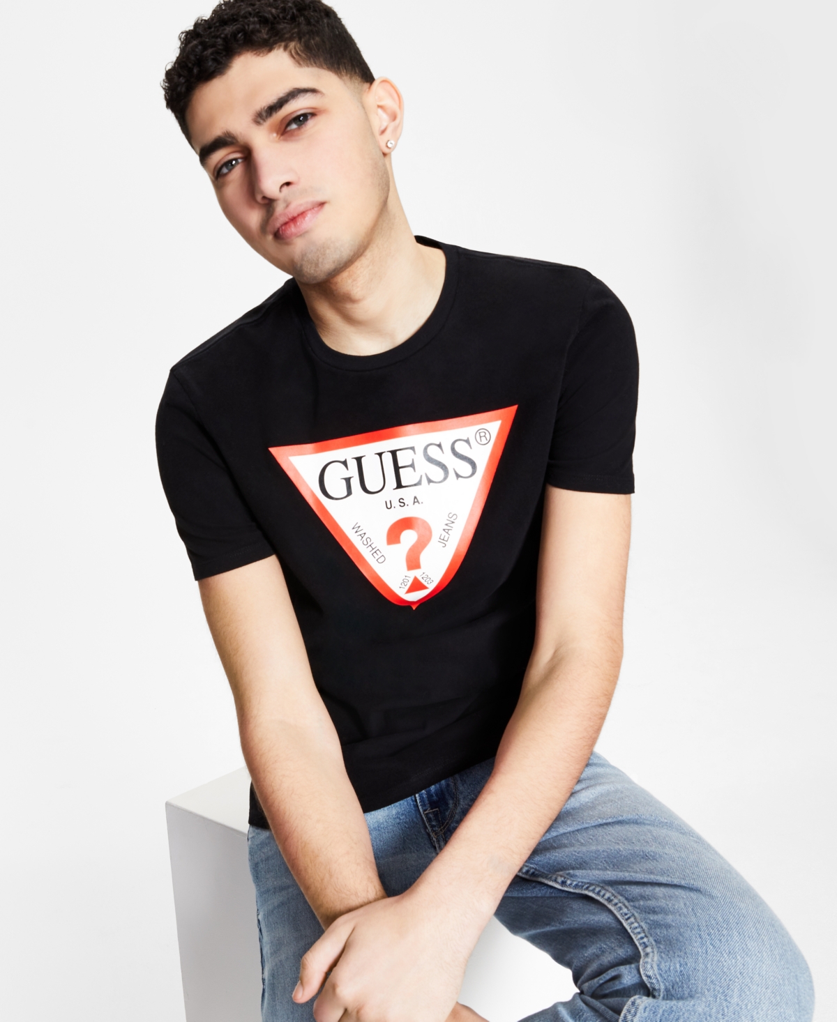 Guess Men's Logo-Print T-Shirt - Jet Black A996