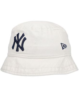 cream yankees hat