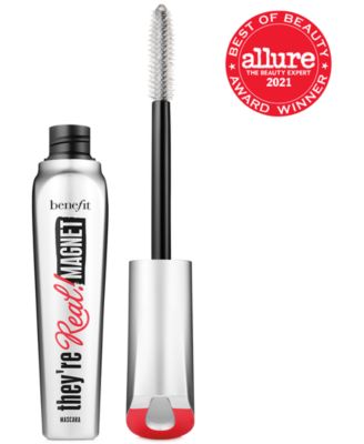 They’re Real! Magnet Extreme Lengthening Mascara