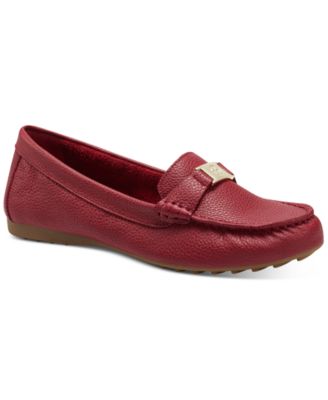 macys red flats