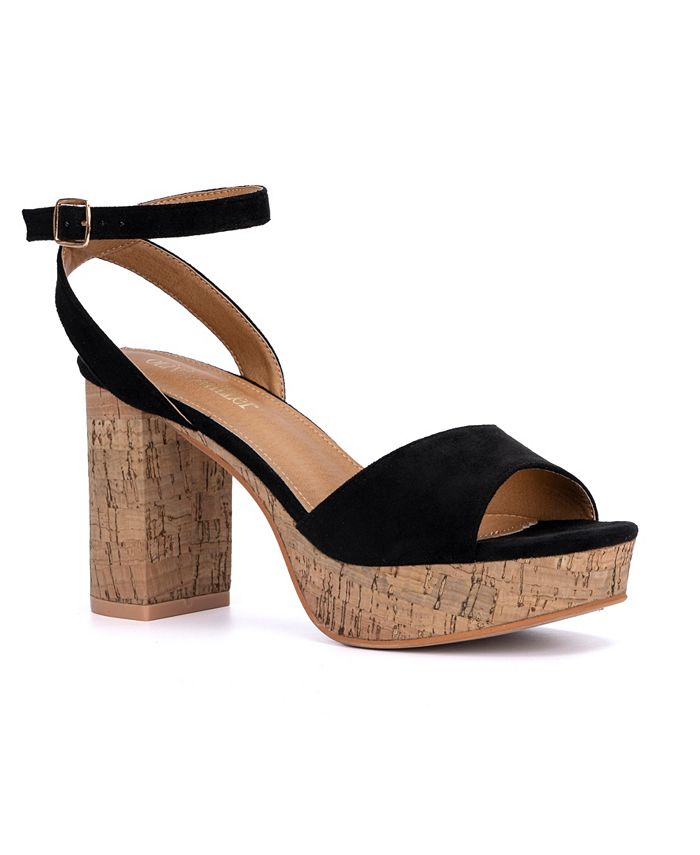 Miller hotsell scallop sandals