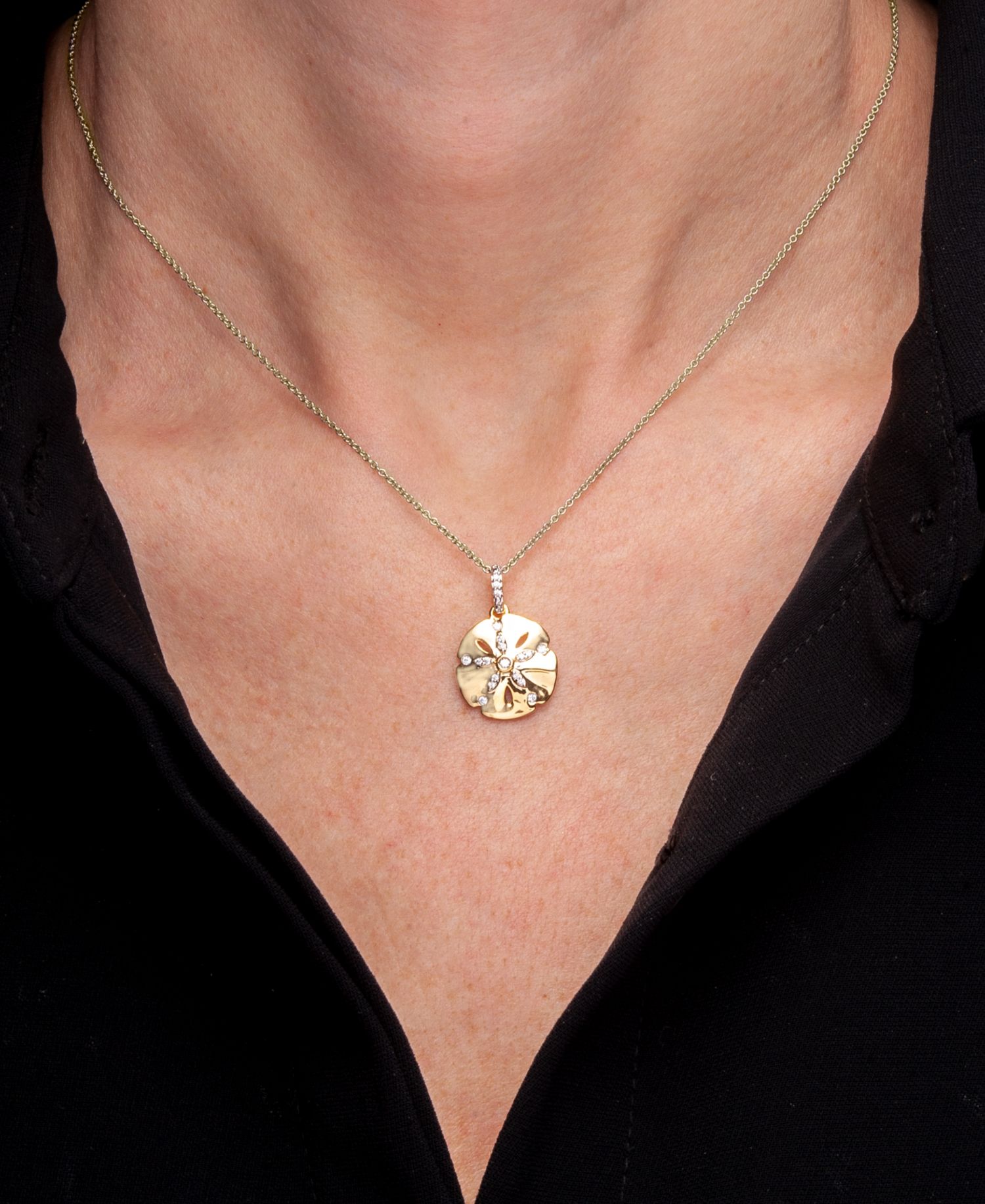 Diamond Starfish Sand Dollar Pendant Necklace (1/10 ct. t.w.) in 14k Gold-Plated Sterling Silver, 16" + 2" extender
