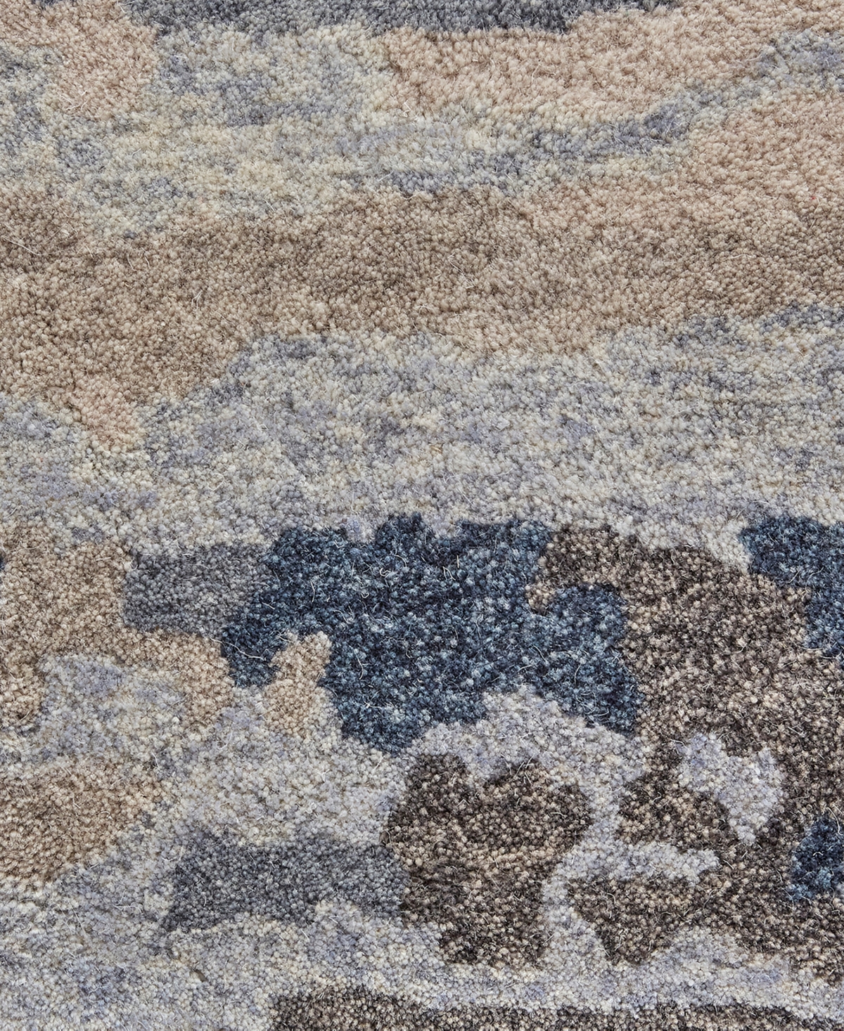 Feizy Everley R8647 Area Rug - Ivory