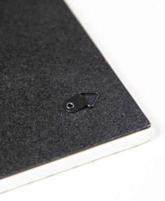 Signature White Ruffle Frame