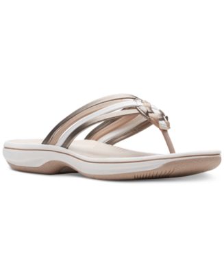 Clarks toe ring sandals online