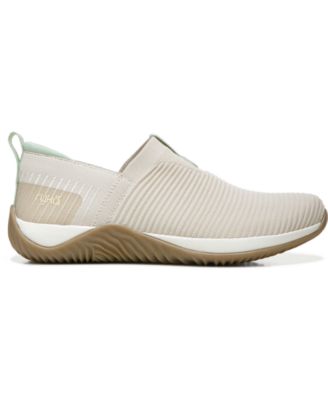 Women's Echo Knit Slip On Sneakers