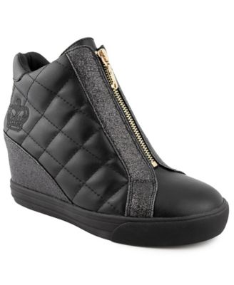 Juicy Couture