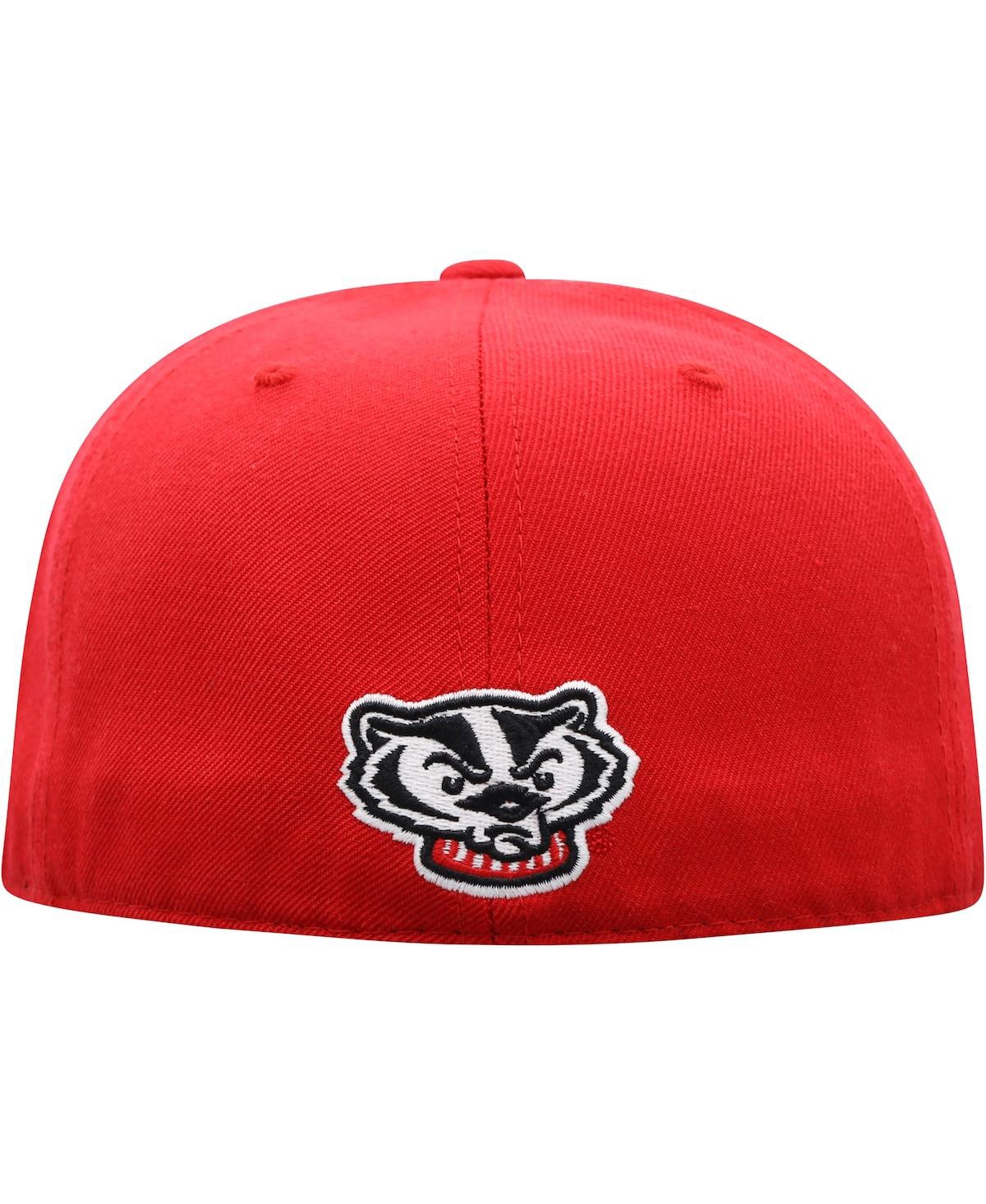 Shop Top Of The World Men's  Red Wisconsin Badgers Team Color Fitted Hat