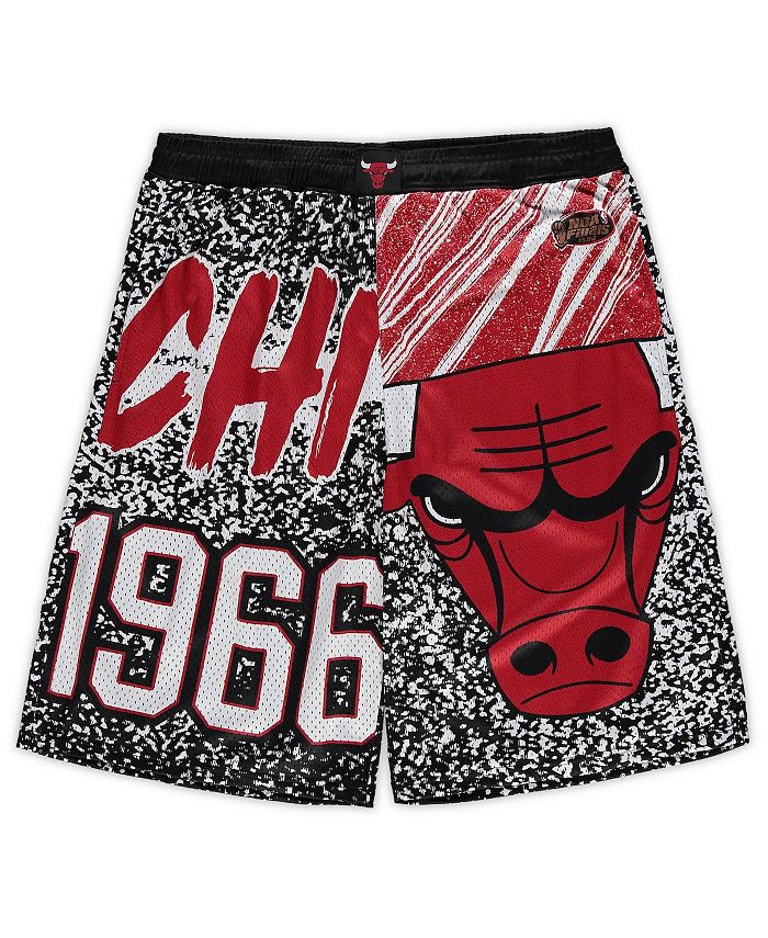 Mitchell Ness Men s Black Chicago Bulls Big and Tall Hardwood