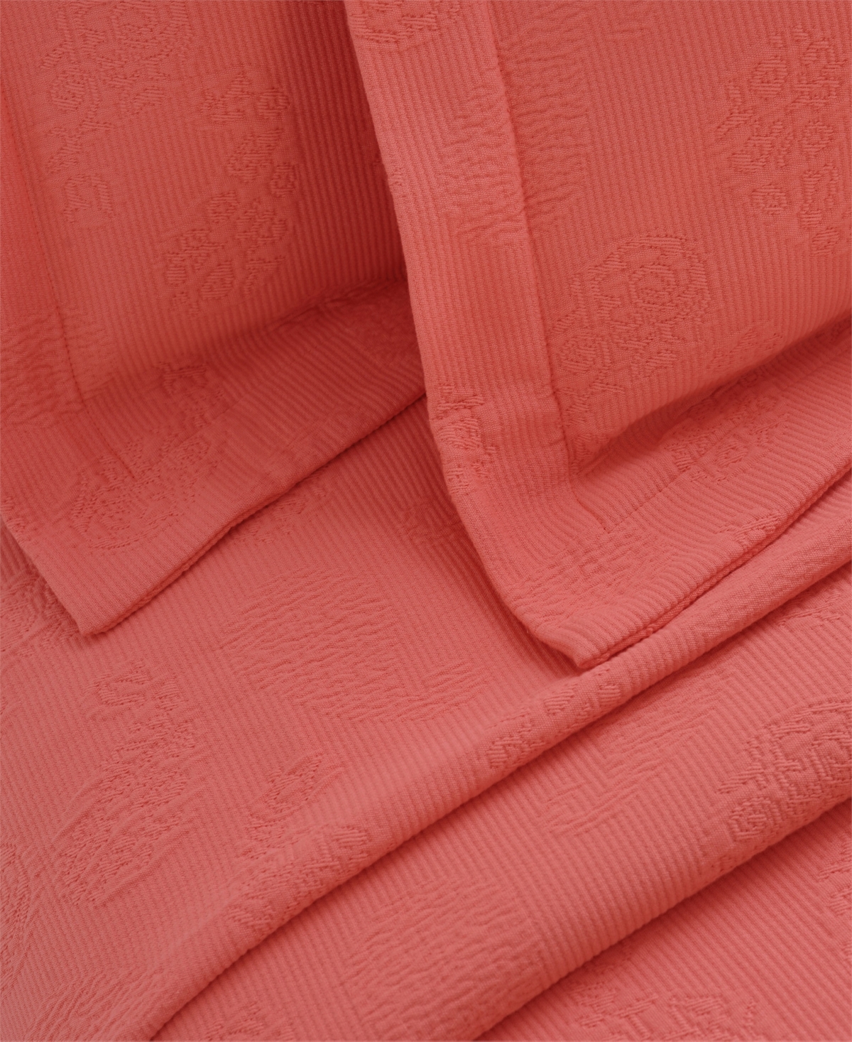 Superior 100% Cotton Paisley Matelasse All-Season -Piece Coverlet Set