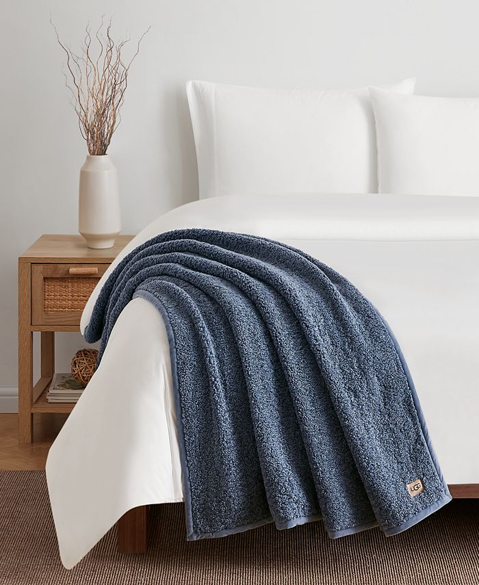 Ugg sherpa blanket queen sales