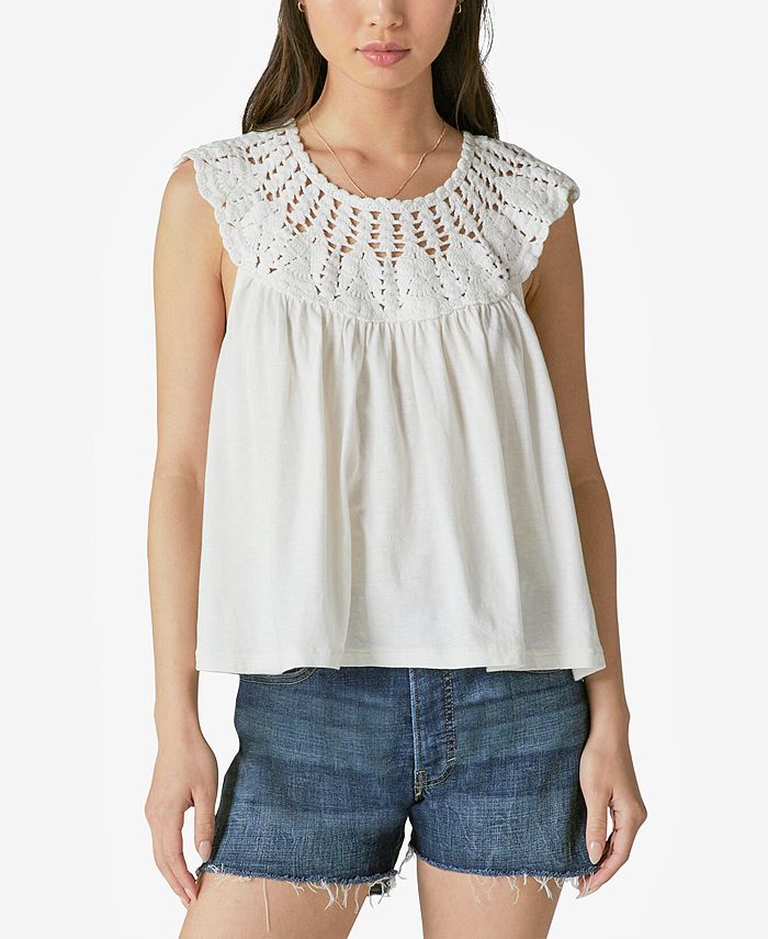 Lucky Brand Crochet Yoke Tee : : Clothing, Shoes & Accessories