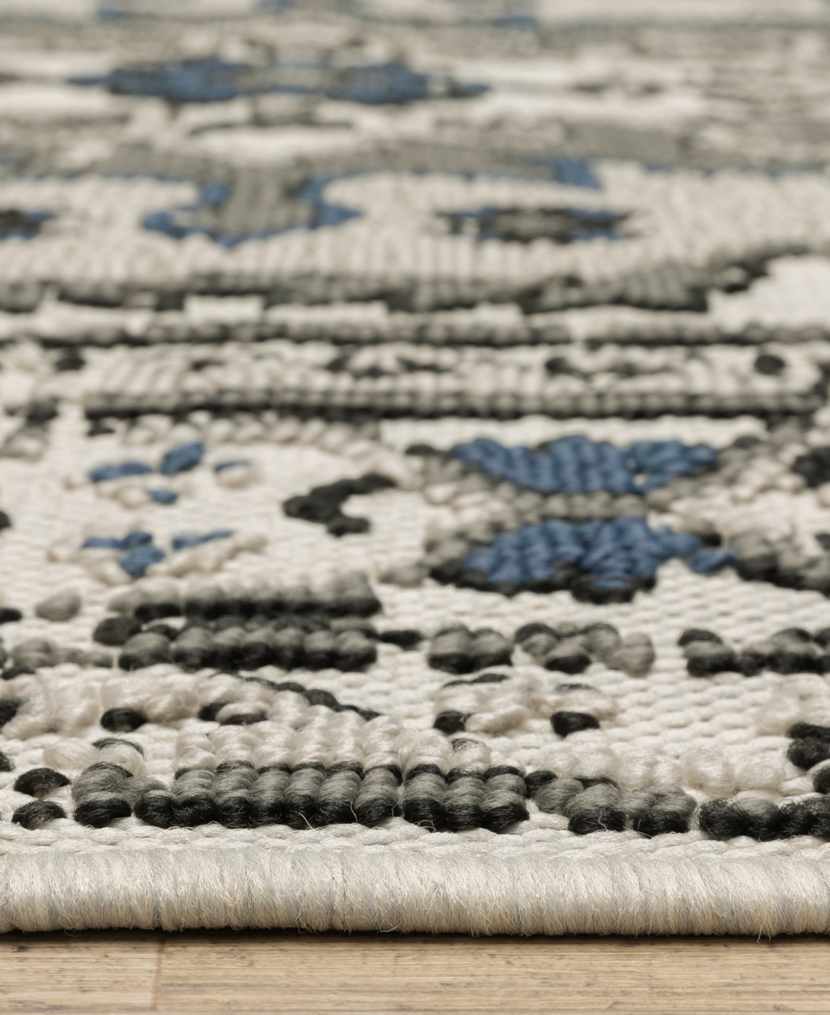 Oriental Weavers Torrey 5561H 3'3" x 5' Area Rug
