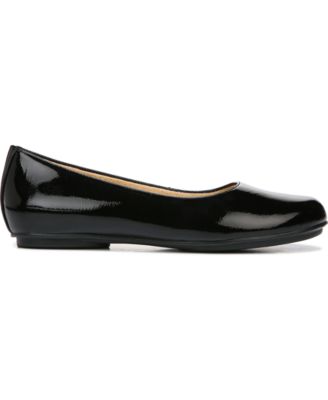 Women's Maxwell Round Toe Ballet Flats