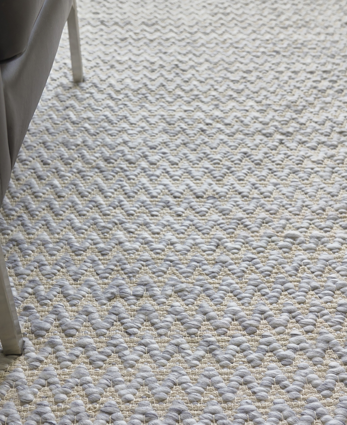 Exquisite Rugs Rialto ER3957 Area Rug - Silver-Tone