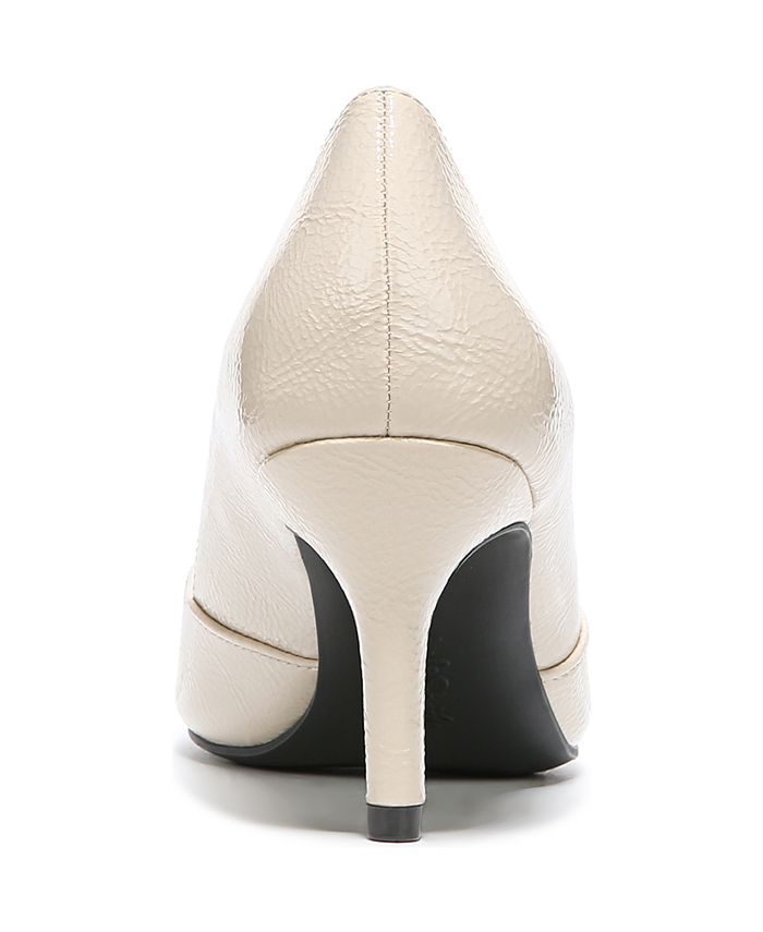 lifestride navy pumps