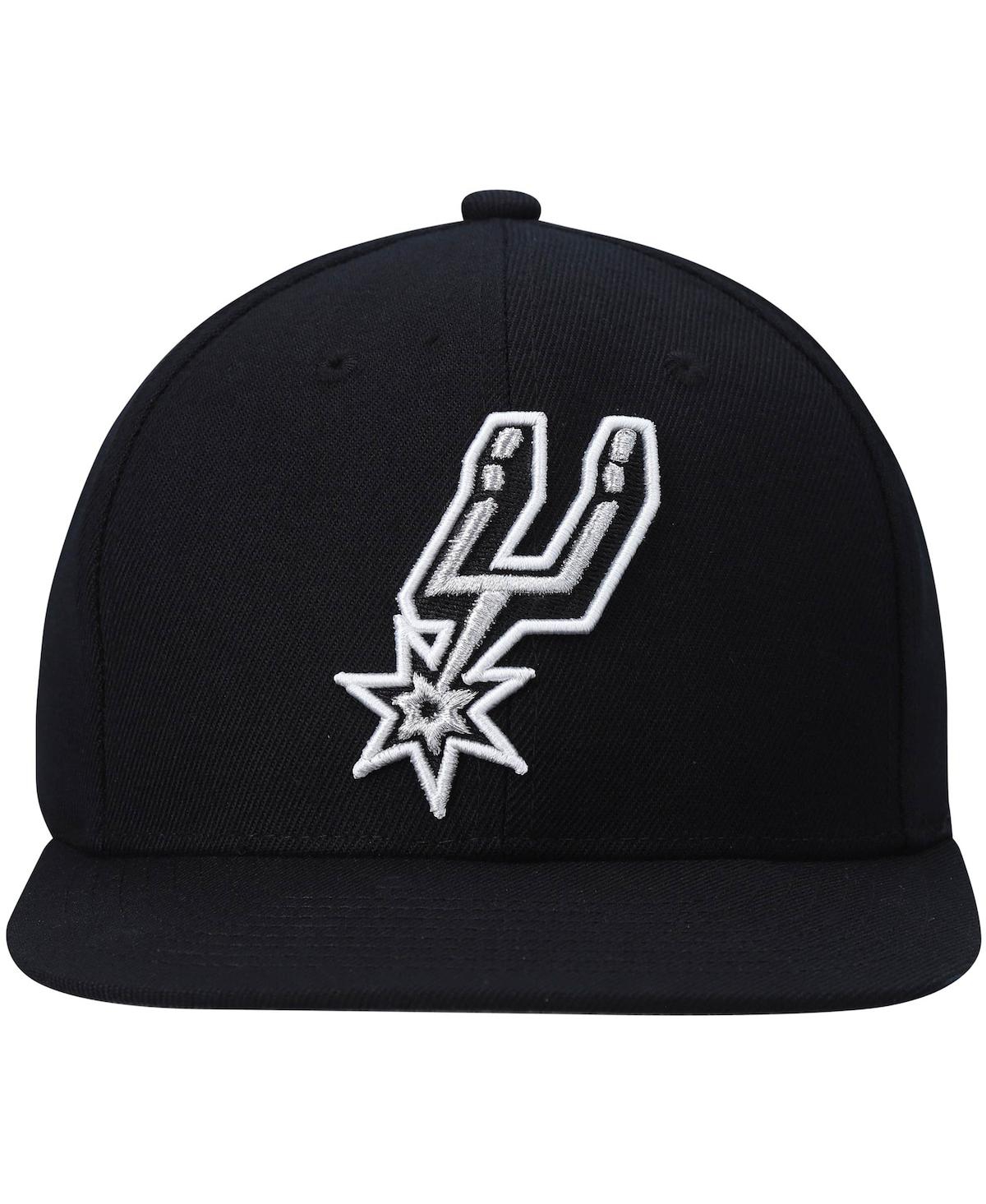 Men's Mitchell & NessSan Antonio Spurs Ground 2.0 Snapback Hat - Black