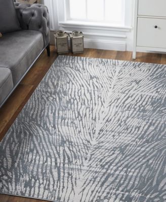 Luna 7140 7'10" x 10'10" Area Rug