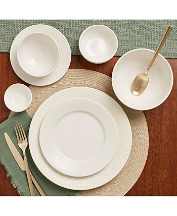 Tabletops Unlimited - Amelia 42pc Dinnerware Set