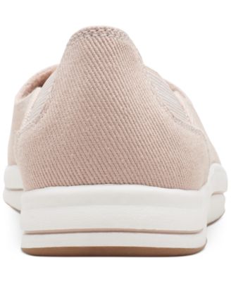 Women's Breeze Skip Cloudsteppers Sneakers