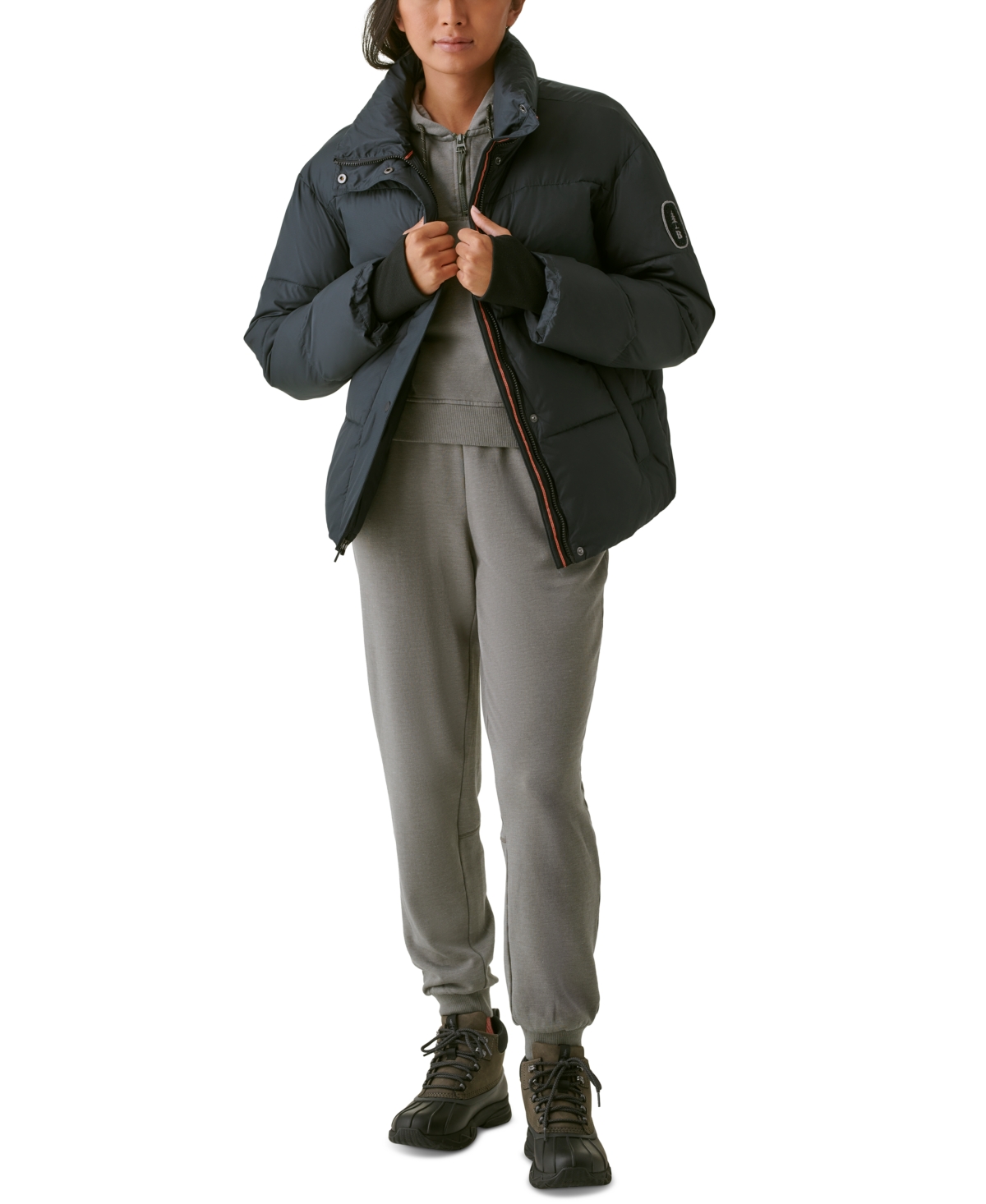 Bass Outdoor Women's Discovery Puffer Jacket