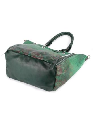 Women's Barracuda Hand Painted Clasp Closure Tote Bag