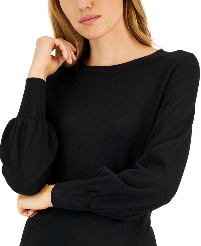 Long Sleeve Open Back Pullover Top