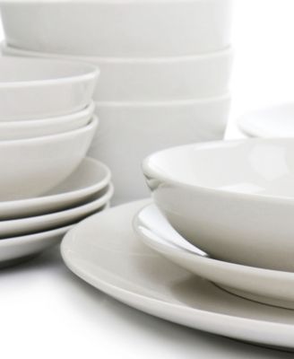 Fa&aacute;Tima 16 Pc. Dinnerware Set, Service for 4