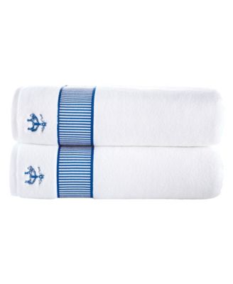 Fancy Border Bath Towels