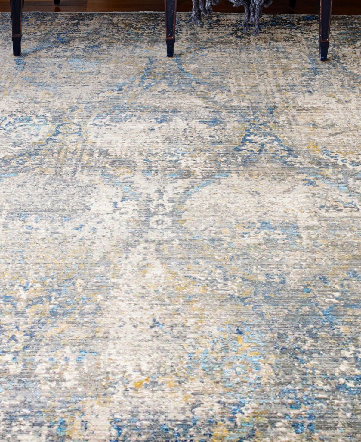 Bashian Cennial CNL111 7'9" x 9'9" Area Rug