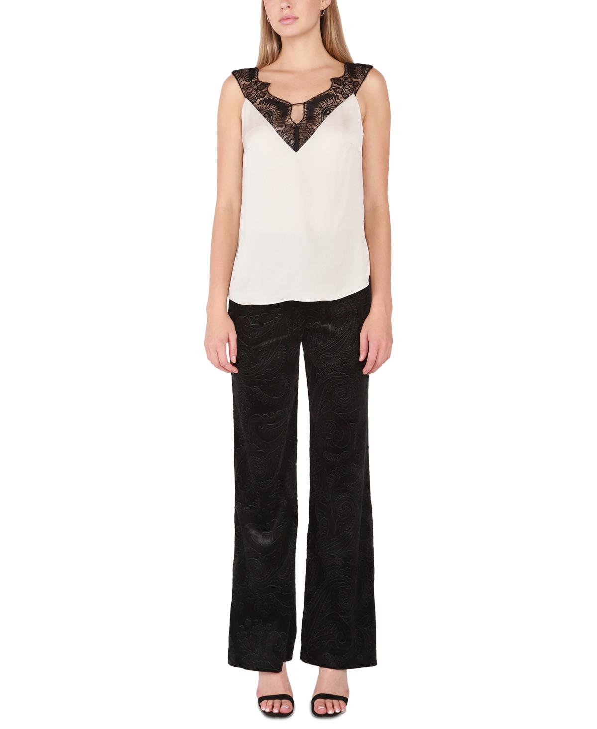 Black Tape Petite Embossed Velvet Wide-leg Pants In Paisley Black Velvet | ModeSens