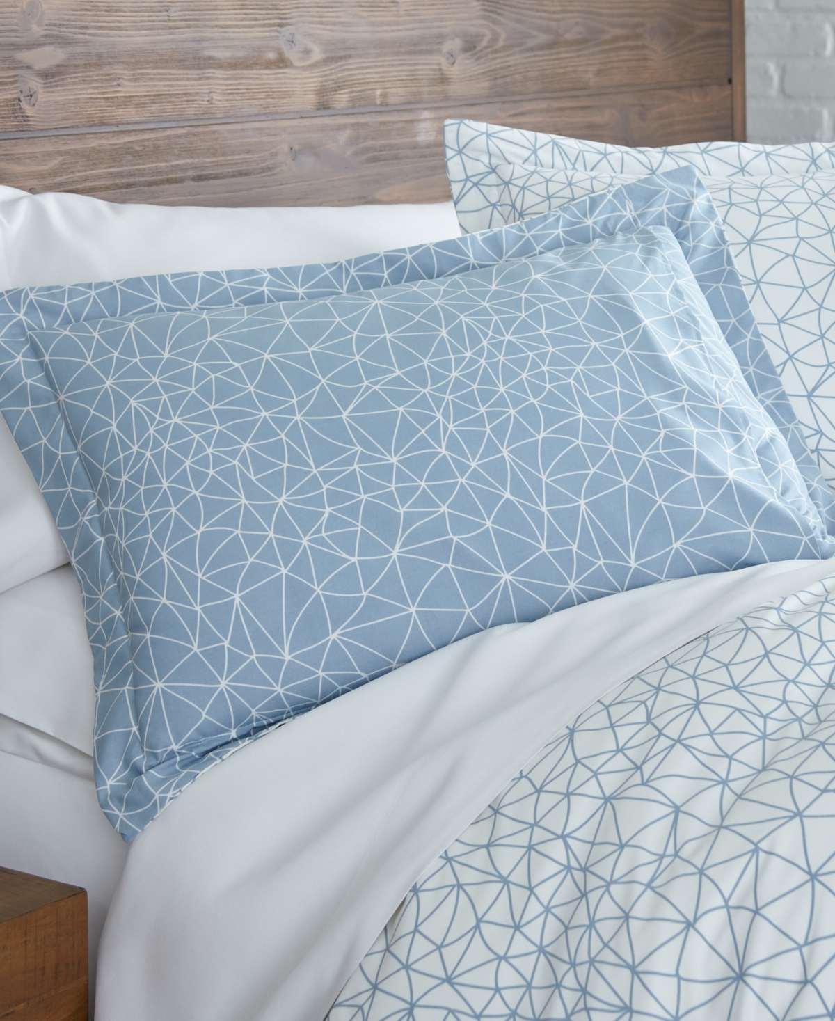 Southshore Fine Linens Geometric Maze Down Alternative 3 Piece Comforter and Sham Set,