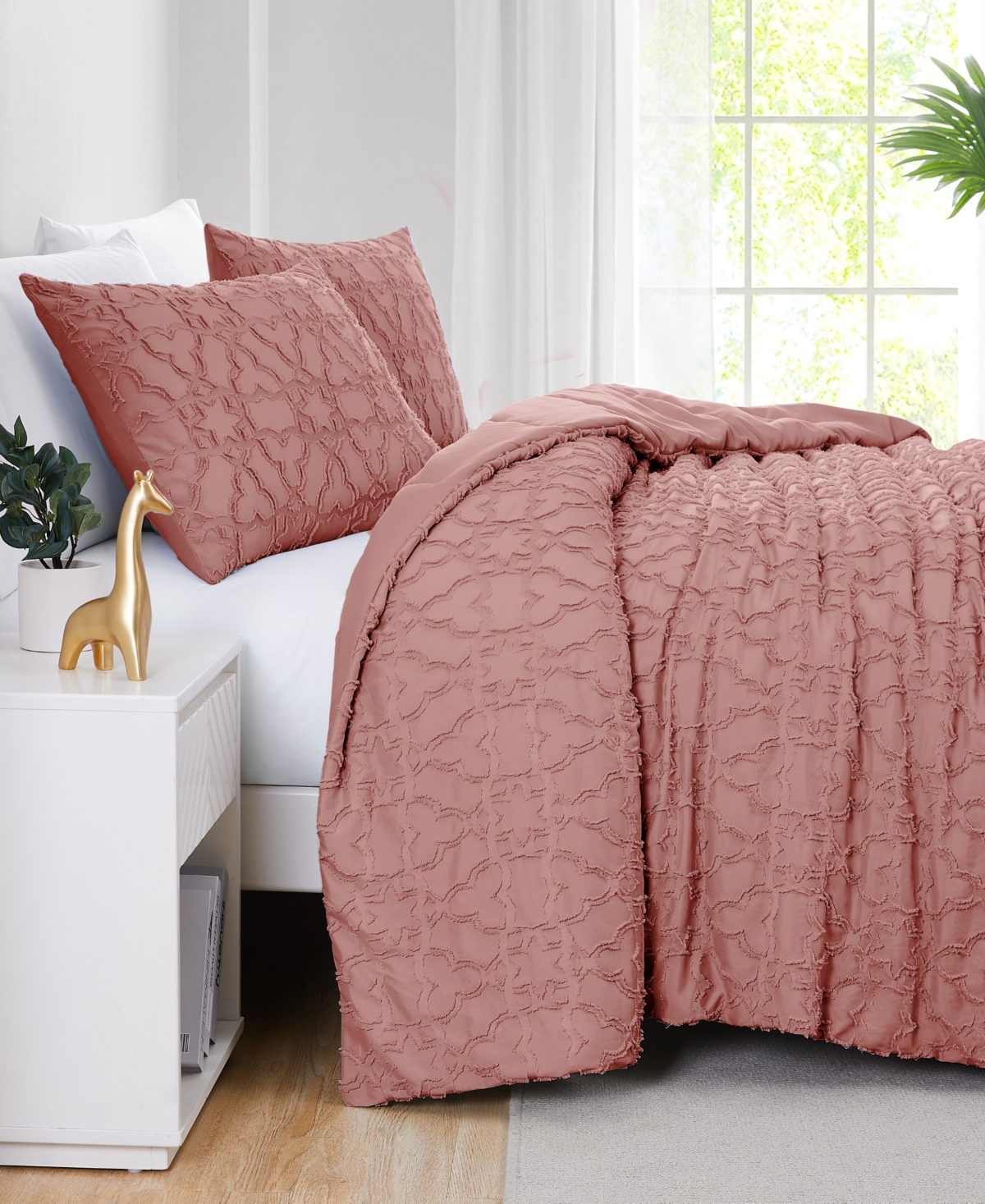 Southshore Fine Linens Stella Clipped Jacquard 3-Pc. Comforter Set