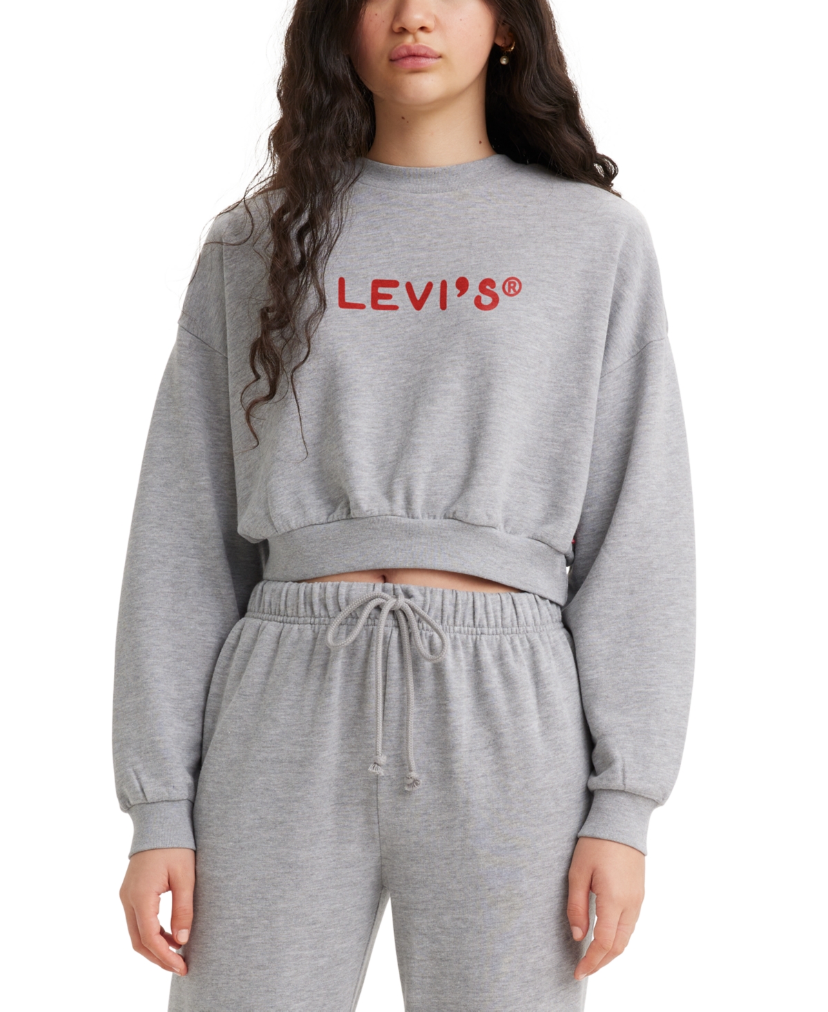  Levi's Women's Graphic Laundry Day Crewneck Sweatshirt, Created for Macy's