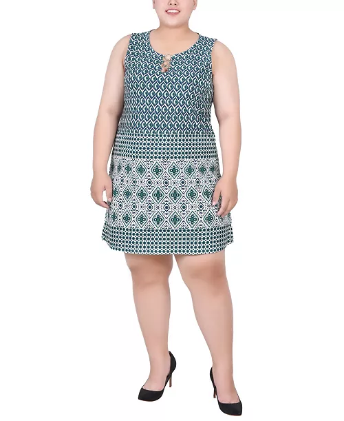 plus size sleeveless dress with 3 rings