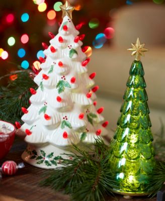 Radiant Light Light-Up Tree