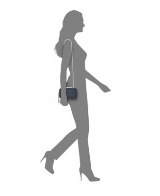 Women's Geometric Minaudiere Bag with Tassle