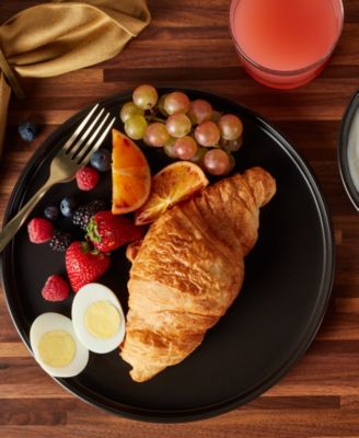 Celina 32 Pc. Dinnerware Set, Service For 8