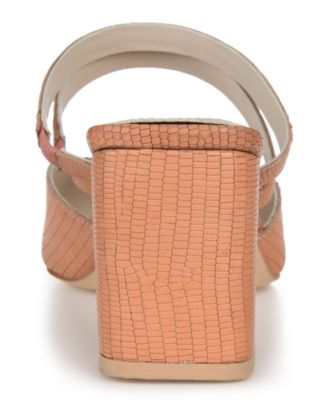 Women's Kaitlynn Block Heel Slip On Pumps