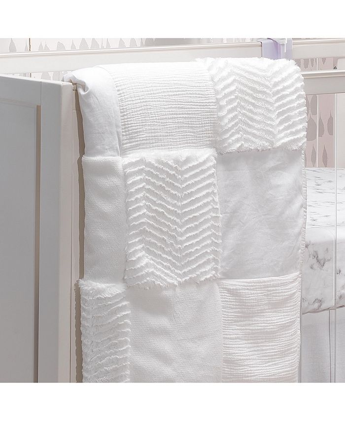 Lambs & Ivy Signature White Luxury Textured Patchwork Crib/Toddler