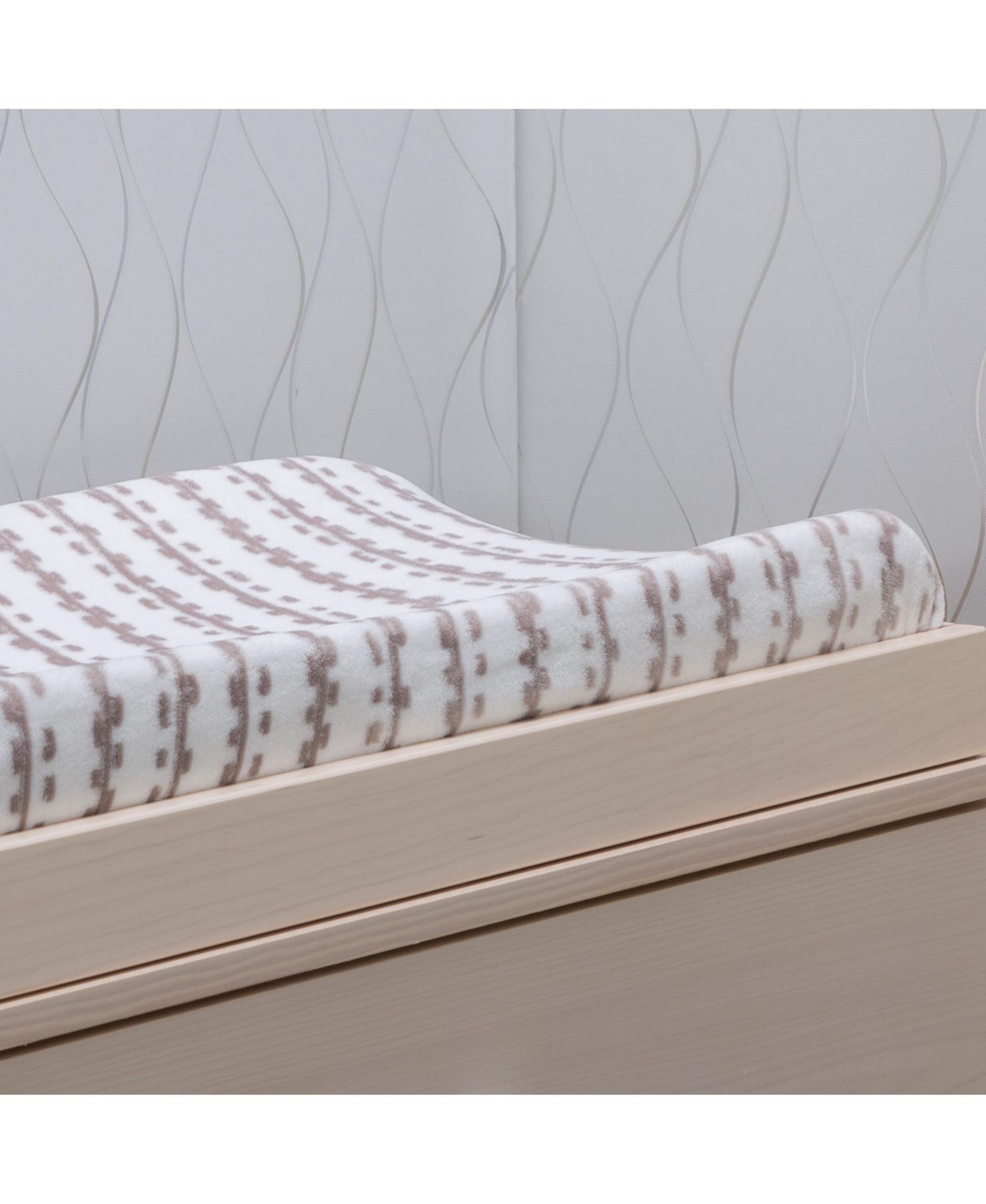 Baby Lambs and Ivy Urban Jungle Gray/White Changing Pad Cover