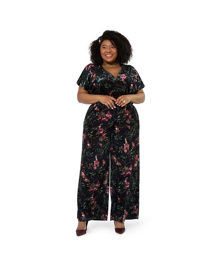 Leota Womens Plus Size, Ruby Velvet Short Sleeve Jumpsuit (Curve) & Reviews  - Pants & Capris - Plus Sizes - Macy's