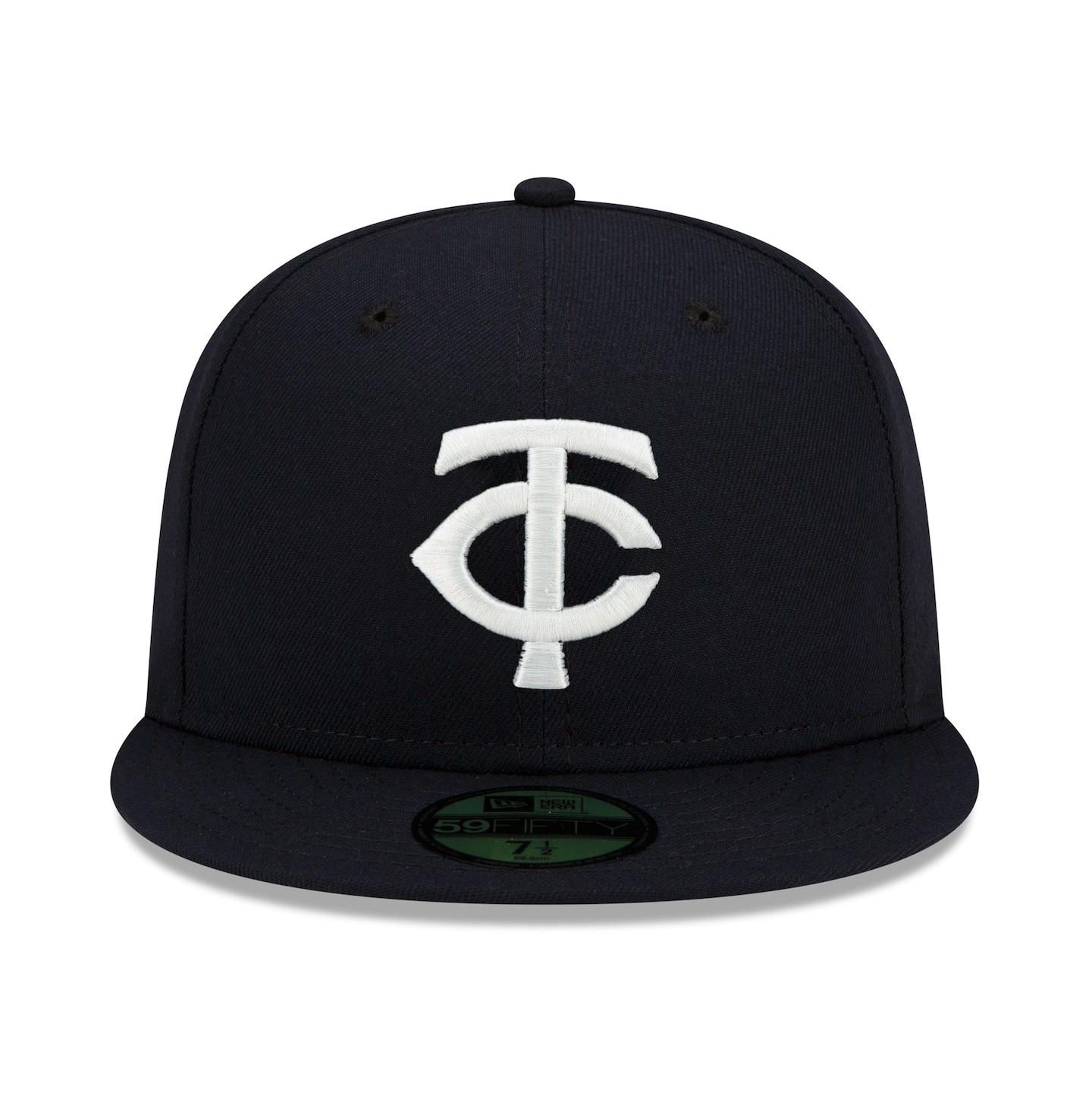 Мужская кепка New Era Navy Minnesota Twins 2023 Authentic Collection Alternate 59Fifty Fitted Hat — фото 3