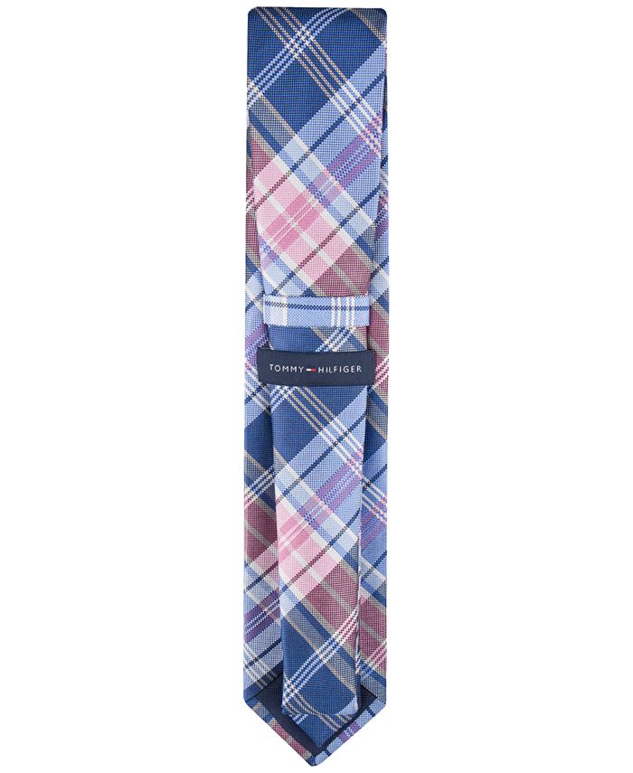 what is meant by black tie attire