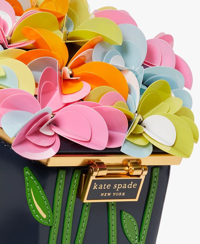 kate spade new york In Bloom Bouquet Embellished Spazzolato 3D Vase Top